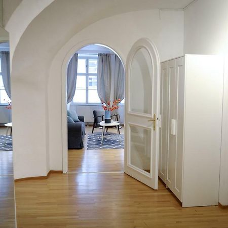 City Center Apartment Wien Eksteriør billede